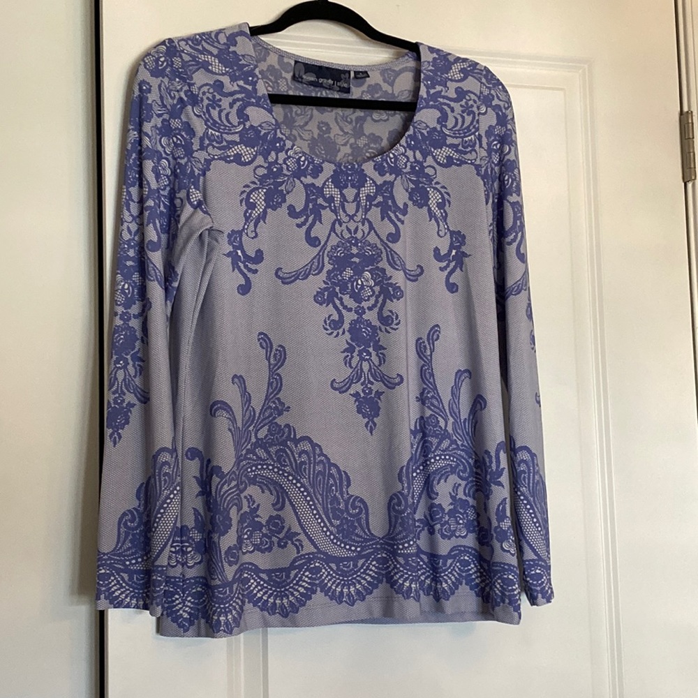 Susan graver size small